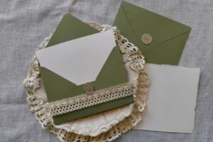 Calligraphy Wedding Invitations: Styles & Ideas