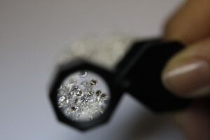 GIA vs IGI Diamond Certification: What Engagement Ring Buyers Should Know