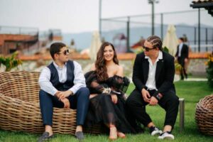 Fall Wedding Guest Attire: Outfit Guide