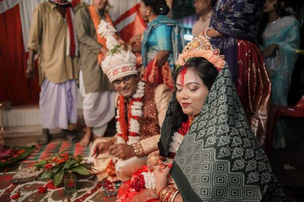 hindu wedding ceremony traditions