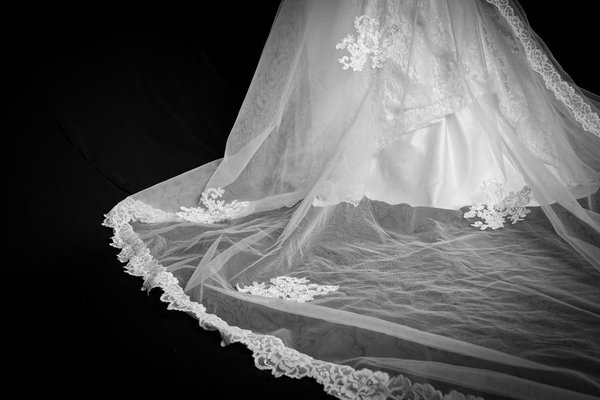 wedding dress train lengths